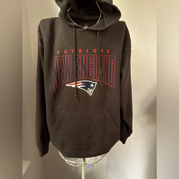 Men’s XL New England Patriots hoodie. - Picture 2 of 5